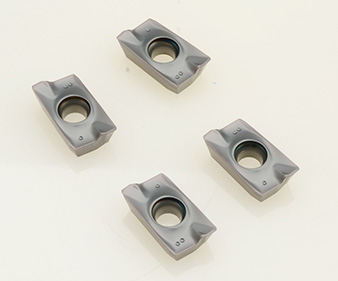 APMT1604 MH1025 MONMO (3).jpg